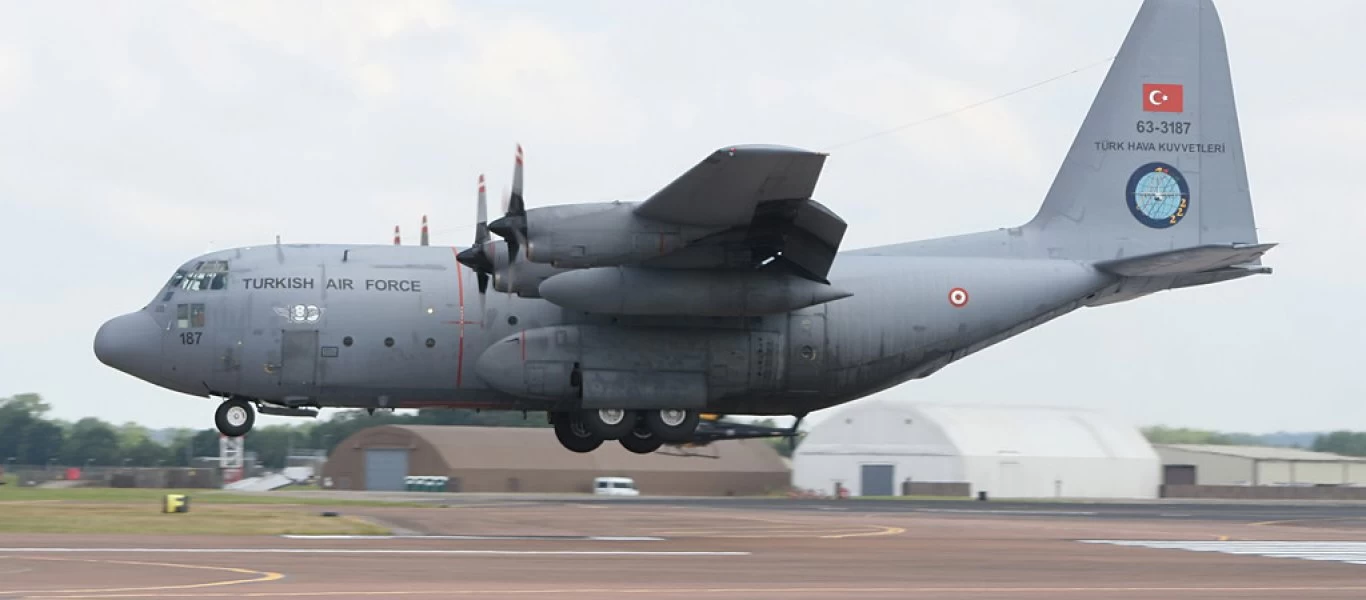 Τουρκικά μεταγωγικά αεροσκάφη με παράνομο φορτίο για την Λιβύη πέρασαν ανενόχλητα μέσα από το ελληνικό FΙR (φώτο)